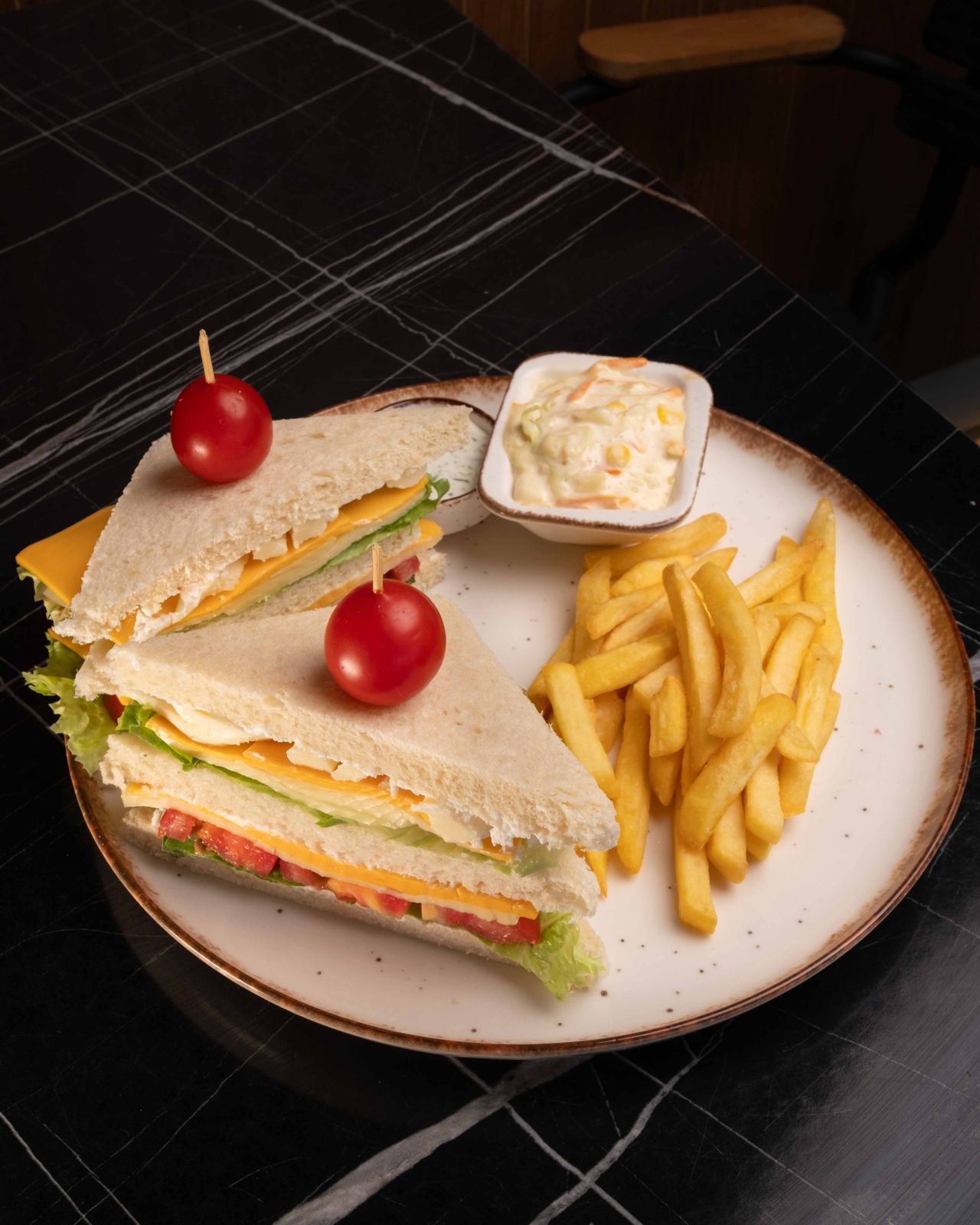 3 Peynirli Sandwich